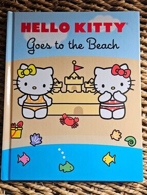 "Hello Kitty Goes To The Beach" Hardcover Book (2012), New Condition